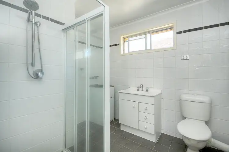 Seventh view of Homely unit listing, @ 8 Adams Avenue, Miami QLD 4220