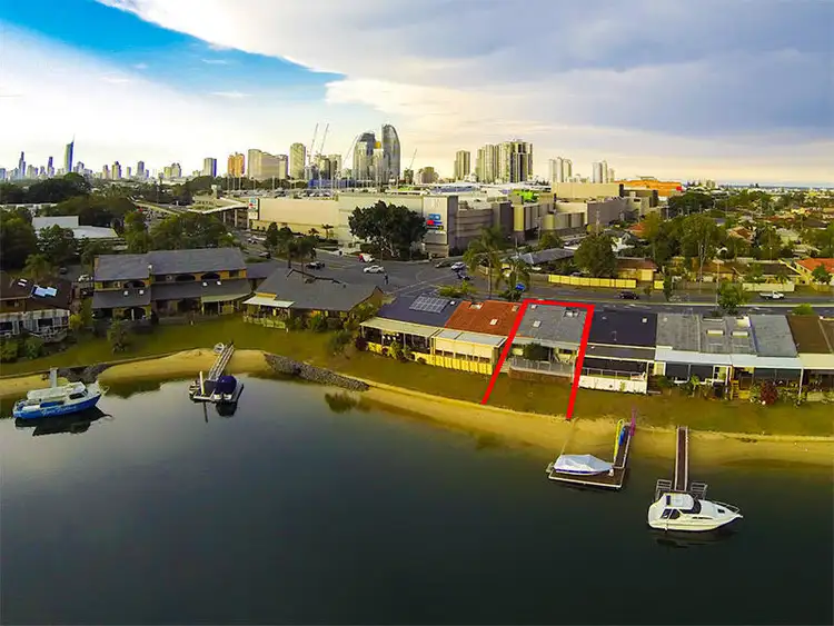 3/99 Sunshine Blvd, Mermaid Waters QLD 4218
