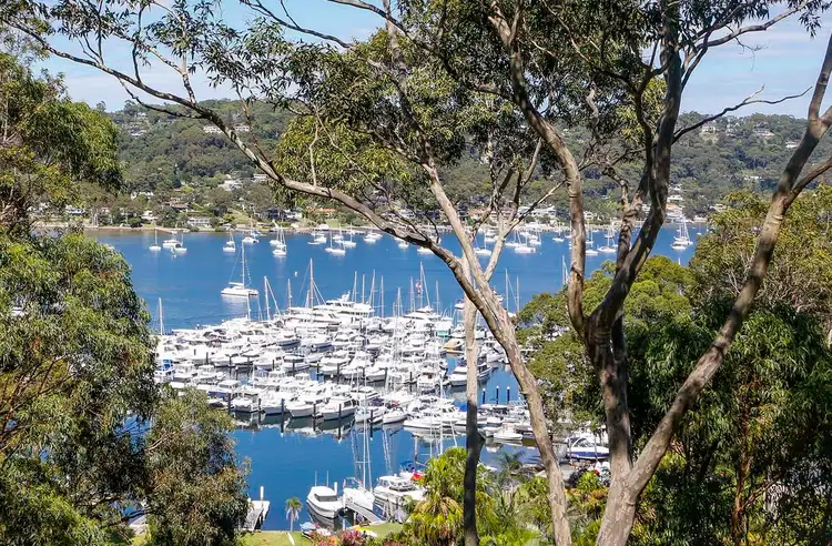 31 Prince Alfred Pde (Enter via 151 Wallumatta Rd), Newport NSW 2106