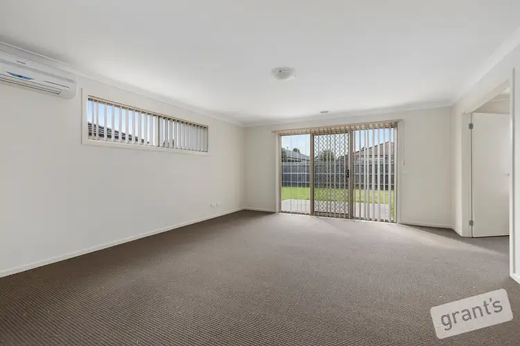Fifth view of Homely house listing, 28 Wakenshaw Crescent, Pakenham VIC 3810