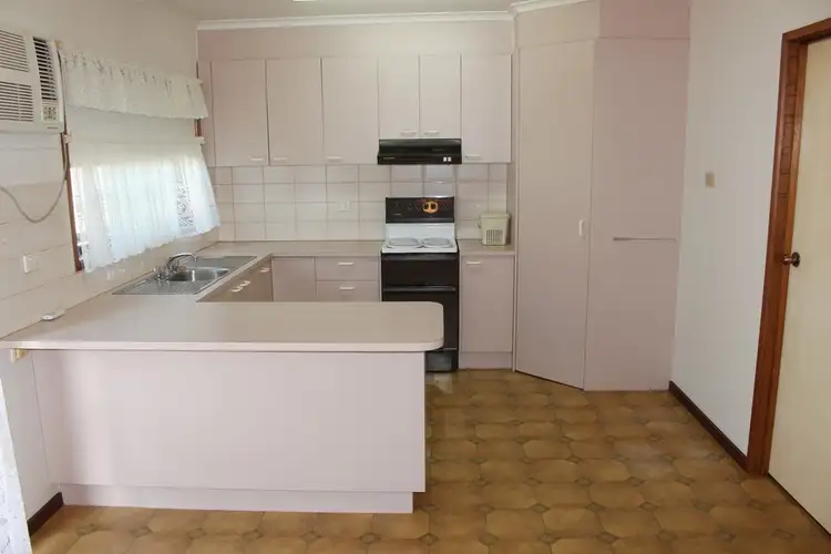 Second view of Homely townhouse listing, 4/105 Sharp Street, Yarrawonga VIC 3730