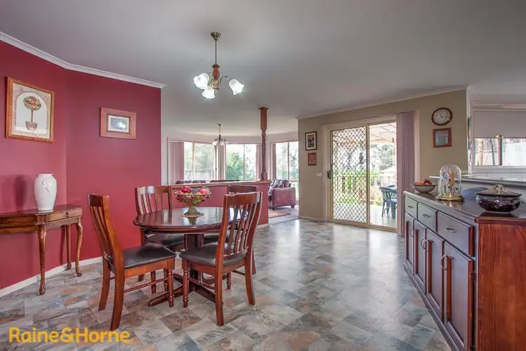 Sixth view of Homely house listing, 35 Dadswell Court, Sunbury VIC 3429