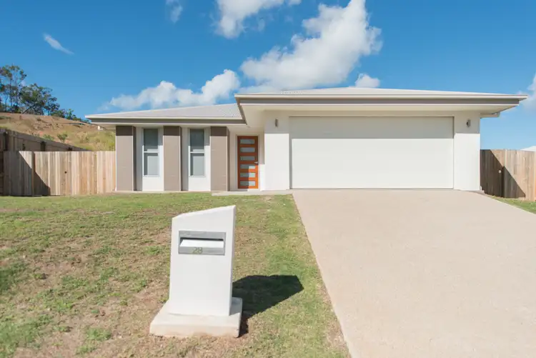 28 Stella Street, Boyne Island QLD 4680