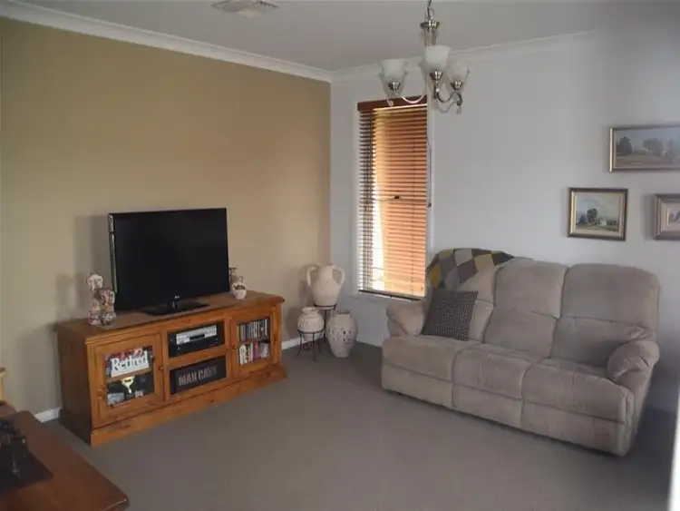 Sixth view of Homely house listing, 8 Dickson Court, Mudgee NSW 2850