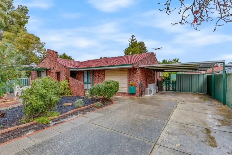 24 Tamarind Crescent, Kelmscott WA 6111