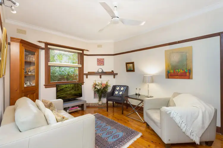 2/10 WOOLCOTT STREET, Waverton NSW 2060