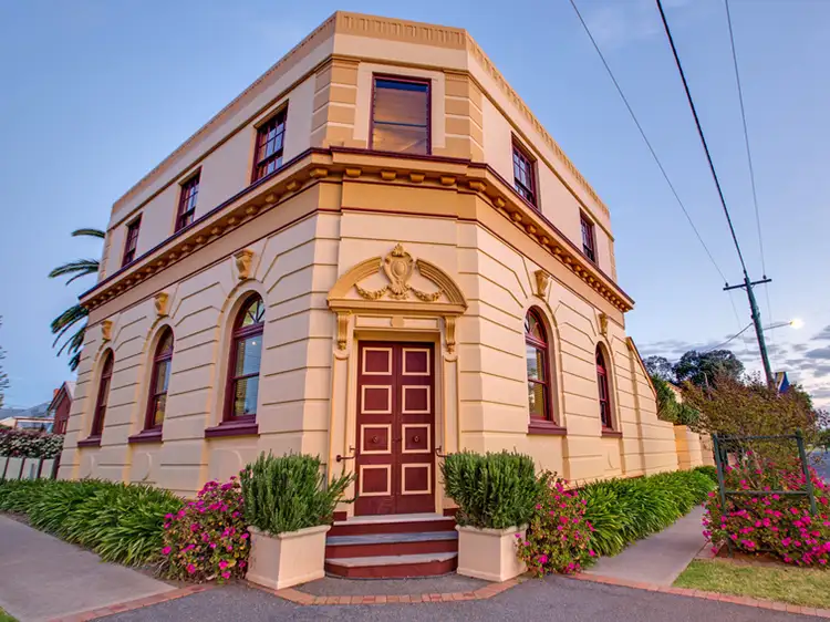 118 Lorne Street, Junee NSW 2663