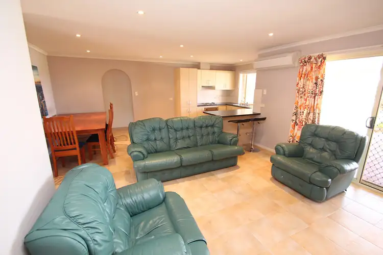 Fifth view of Homely house listing, 8 Eckermann Close, Paringa SA 5340