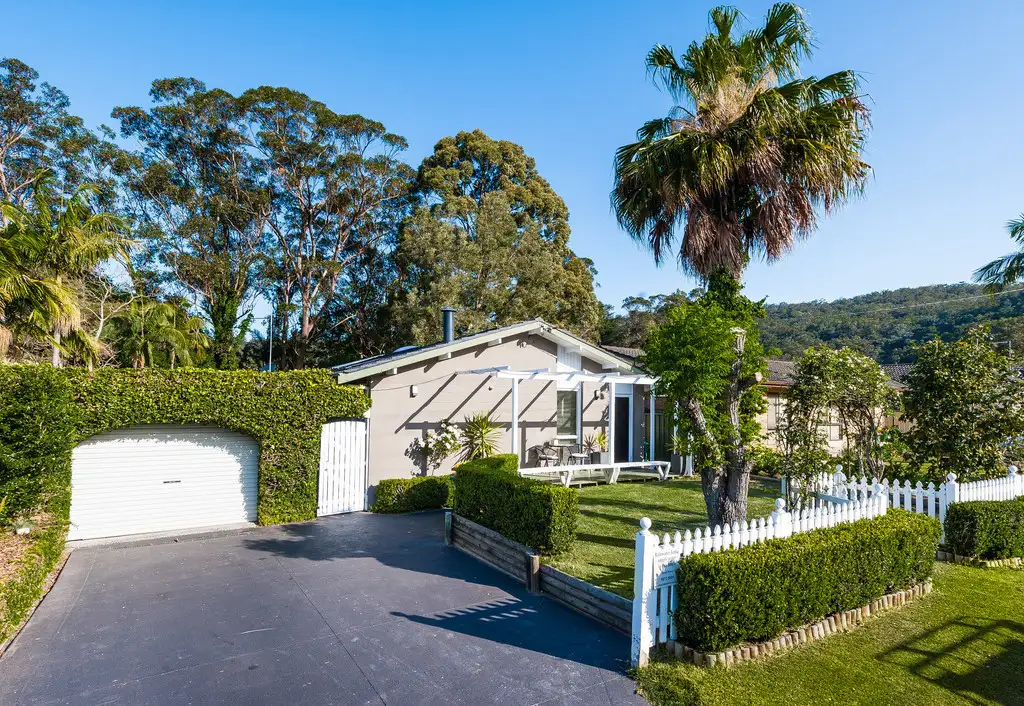 Main view of Homely house listing, 18 Wendy Drive, Point Clare NSW 2250