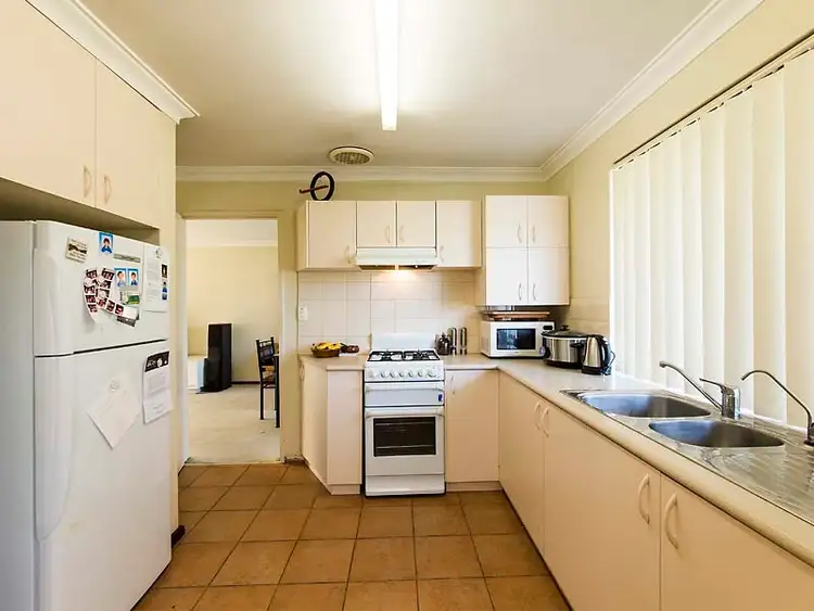 Sixth view of Homely house listing, 7B Mannion Way, Kardinya WA 6163
