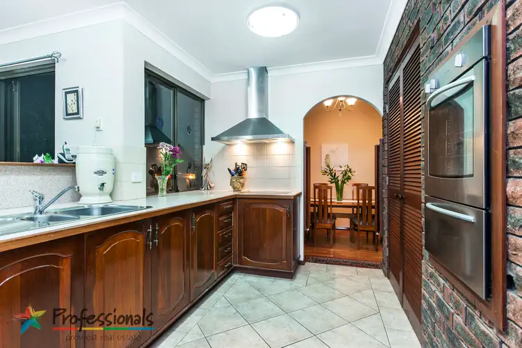 Sixth view of Homely house listing, 7 Parkview Rise, Willetton WA 6155