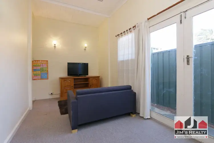 Sixth view of Homely house listing, 1/16 Bowden Pl, Armadale WA 6112