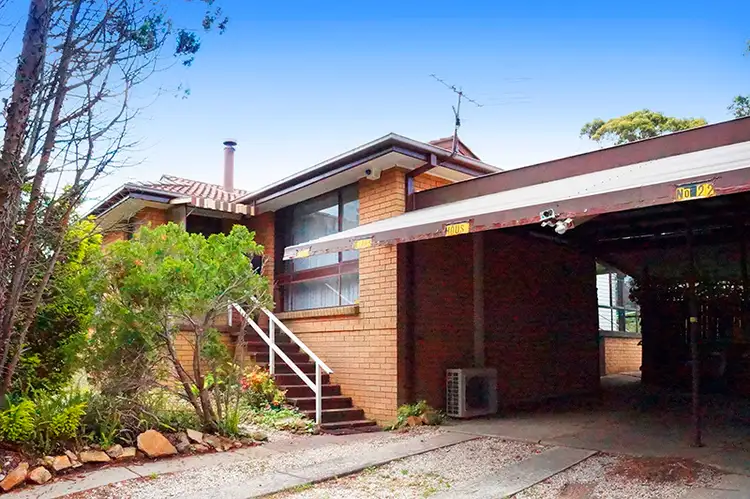 22 Ligar Street, Hill Top NSW 2575
