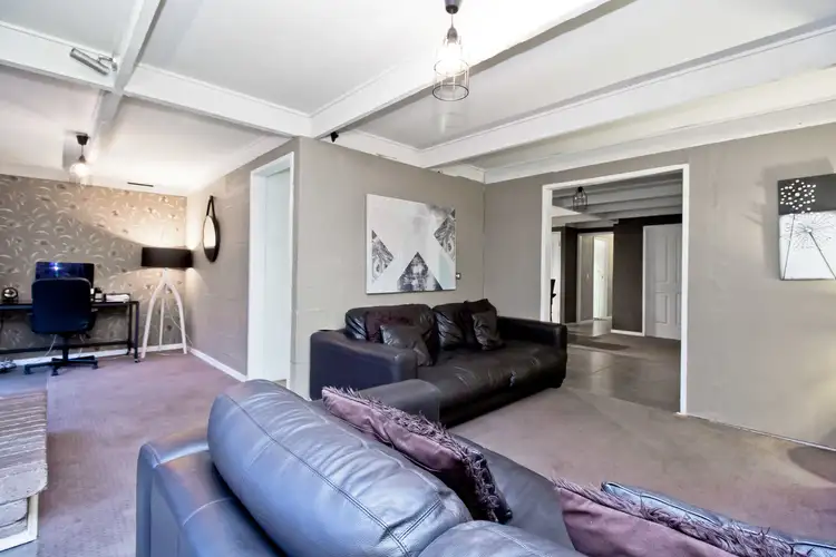 7 Raymond Ave, Langwarrin VIC 3910