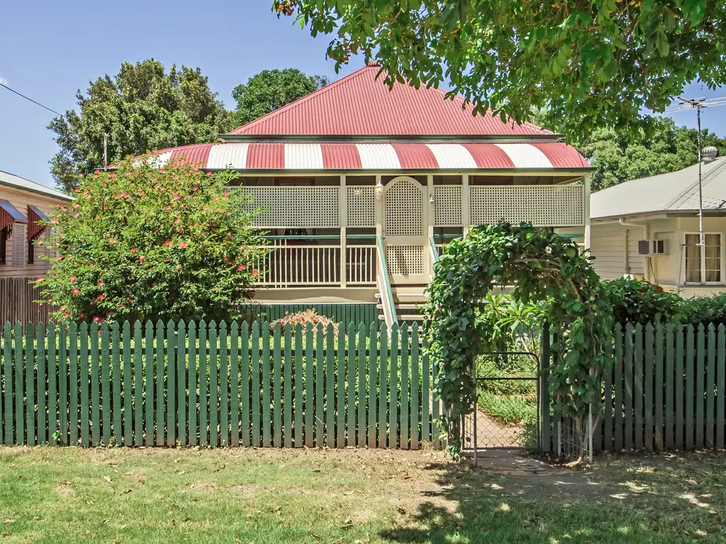 Main view of Homely house listing, 10 Park Street, Ipswich QLD 4305