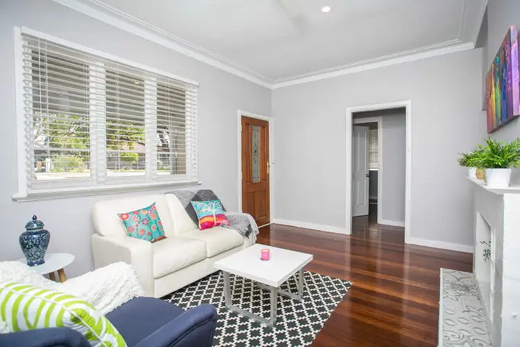 Second view of Homely house listing, 25 Harwood Street, Hilton WA 6163