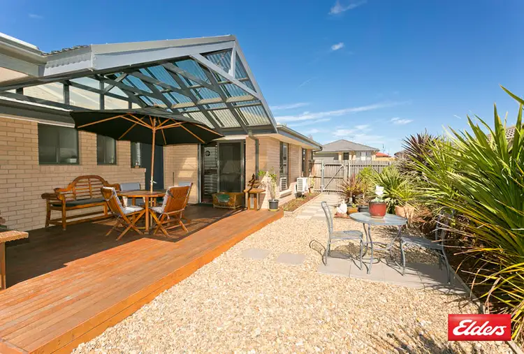 128 Macfarlane Burnet Avenue, Macgregor ACT 2615