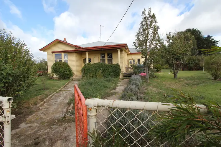 40 Pound Creek Road, Navigators VIC 3352