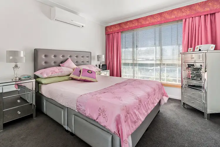 Fifth view of Homely villa listing, 11/17 Third Avenue, Macquarie Fields NSW 2564