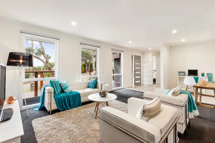 53 Somers Avenue, Mccrae VIC 3938