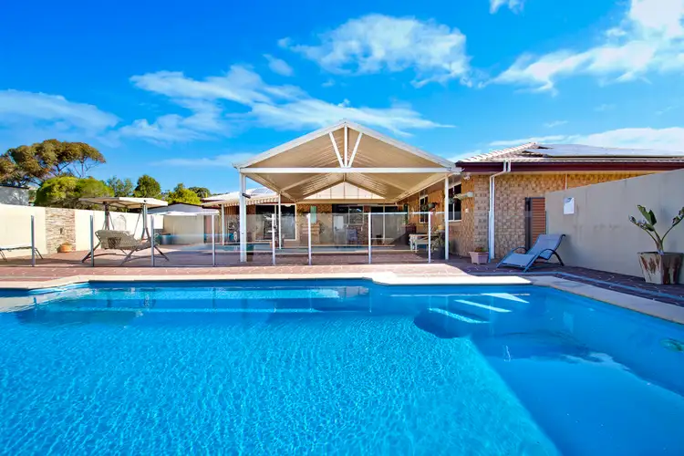 6 Glenmorgan Court, Glenvale QLD 4350