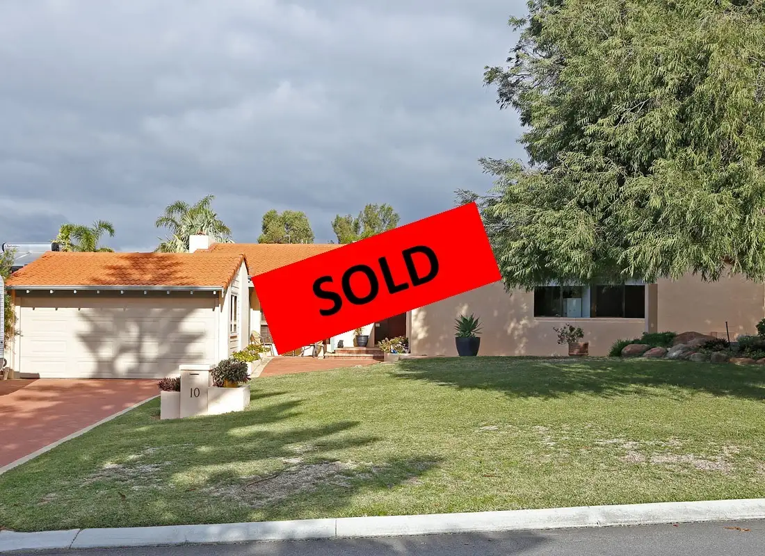 Main view of Homely house listing, 10 St Ives Loop, Kallaroo WA 6025