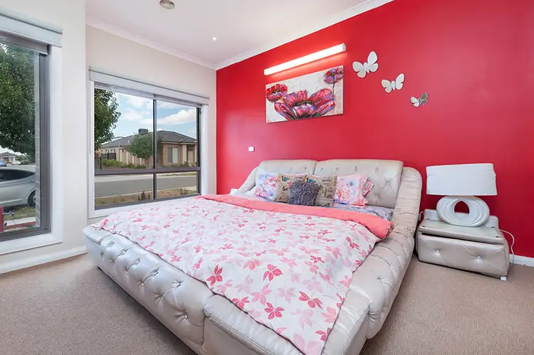 Seventh view of Homely house listing, 6 Greenham Avenue, Craigieburn VIC 3064