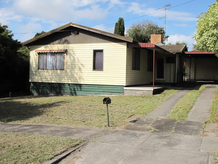 1 Yinnar Street, Newborough VIC 3825
