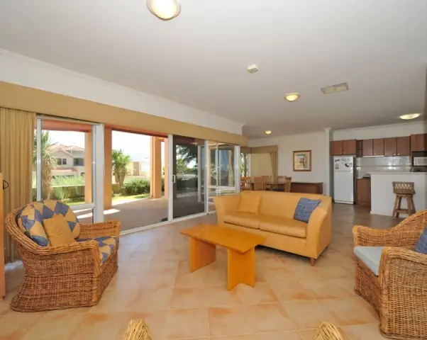 Fifth view of Homely house listing, 10 Wave Cove, Port Kennedy WA 6172