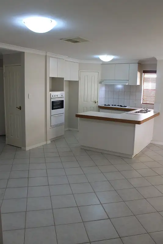 Fourth view of Homely house listing, 2/270 Surrey Road, Kewdale WA 6105