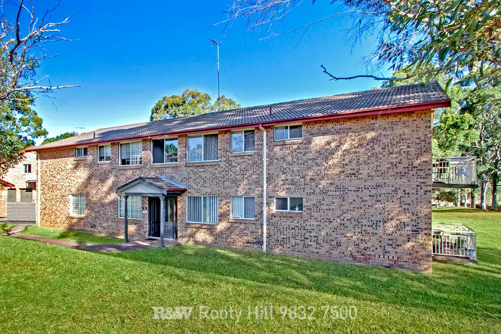 Main view of Homely unit listing, 3/30 Burrinjuck Street, Leumeah NSW 2560