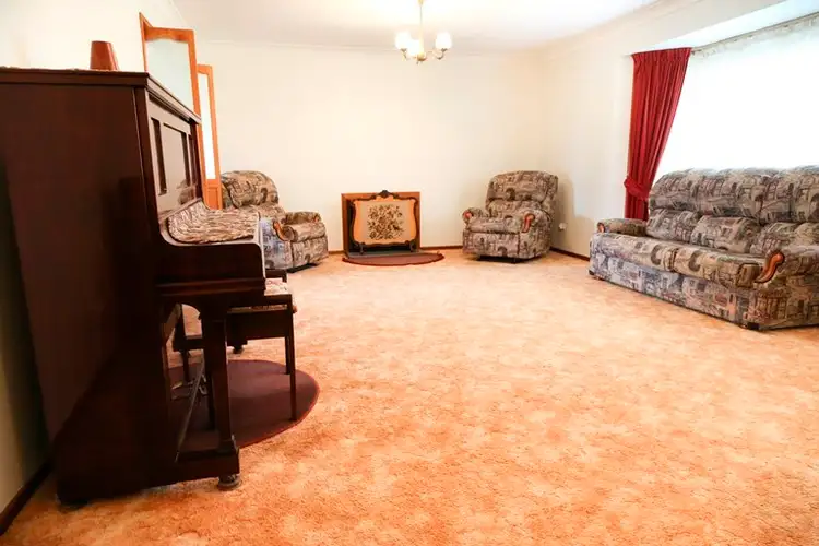 Fourth view of Homely house listing, 25 Poplar Avenue, Leeton NSW 2705