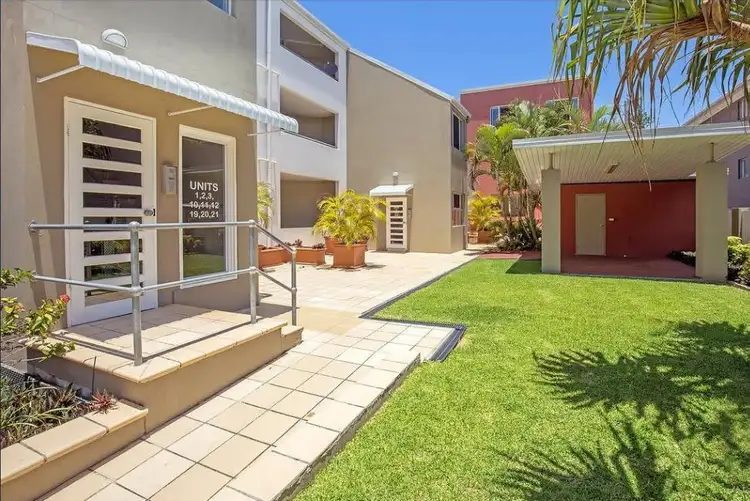 25/6-10 Rose Street, Southport QLD 4215