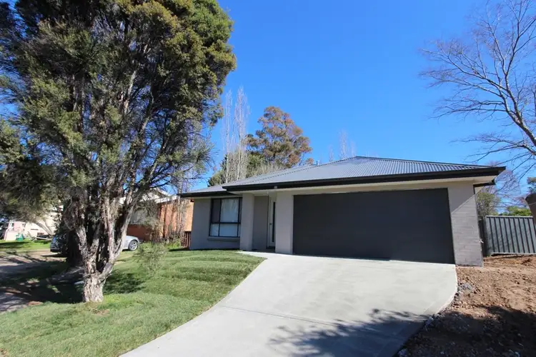 20 Tyndall Street, Kelso NSW 2795