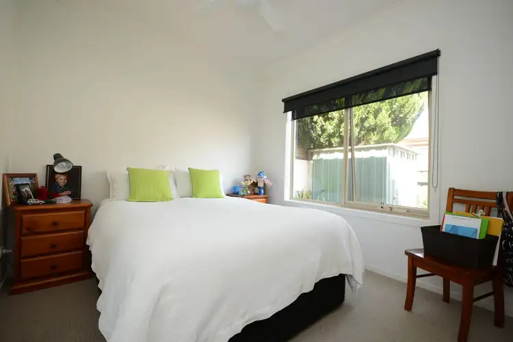 Sixth view of Homely house listing, 2/13 Pearson Street, Bairnsdale VIC 3875