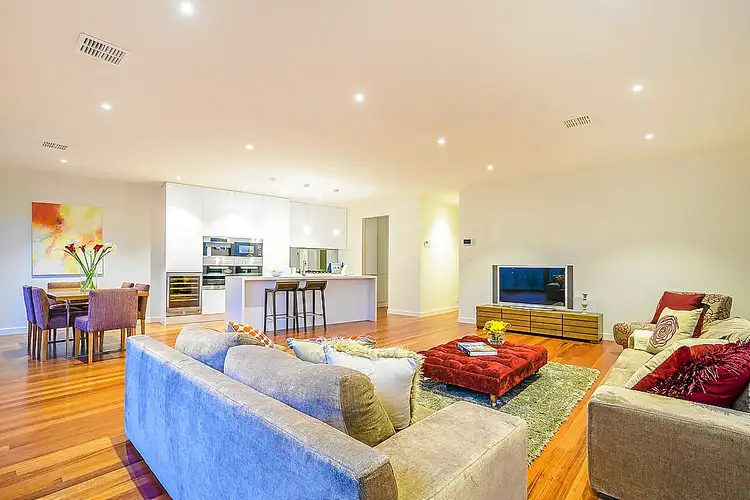 Second view of Homely house listing, 2/40 Anzac Crescent, Williamstown VIC 3016