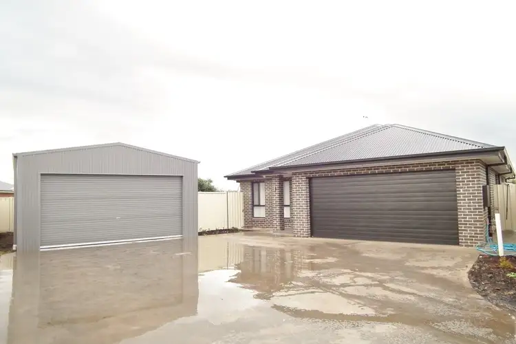 33B Franco Drive, Griffith NSW 2680