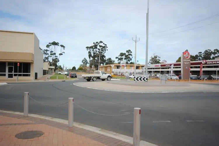 Seventh view of Homely block of units listing, 61 Canal Street, Griffith NSW 2680