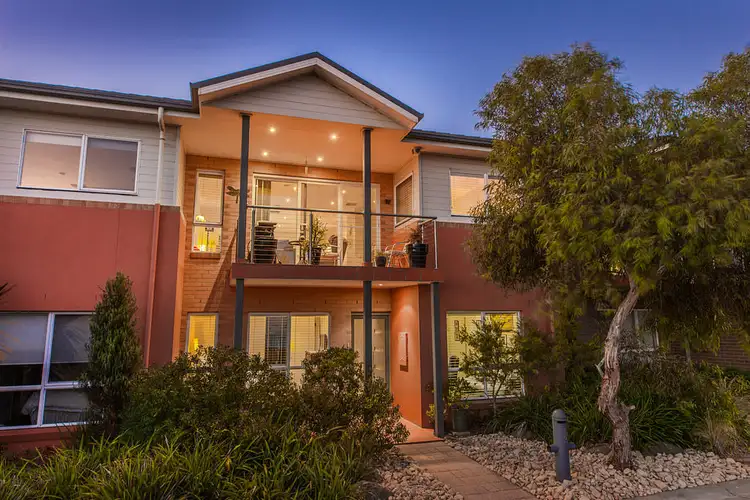 12 Dunk Crescent, Bonbeach VIC 3196