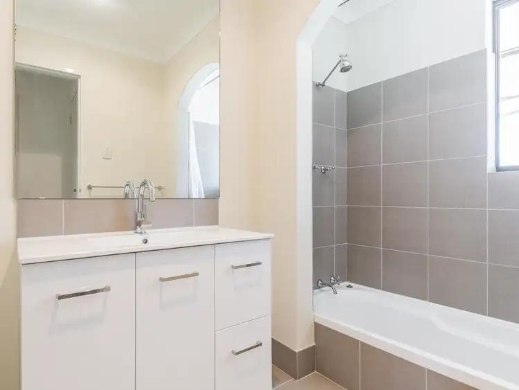 Sixth view of Homely house listing, 5 Roma Place, Lesmurdie WA 6076