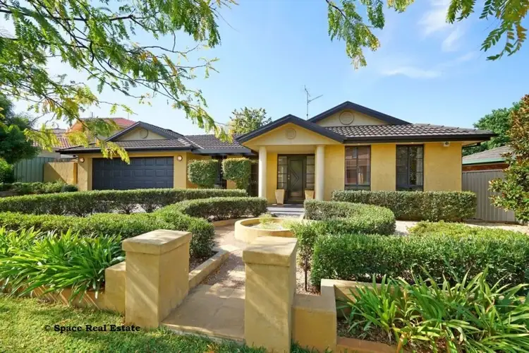 25 Macleay Court, Harrington Park NSW 2567