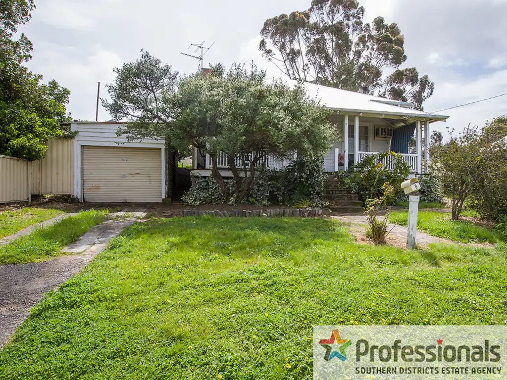 Main view of Homely house listing, 8 Bunbury Street, Collie WA 6225