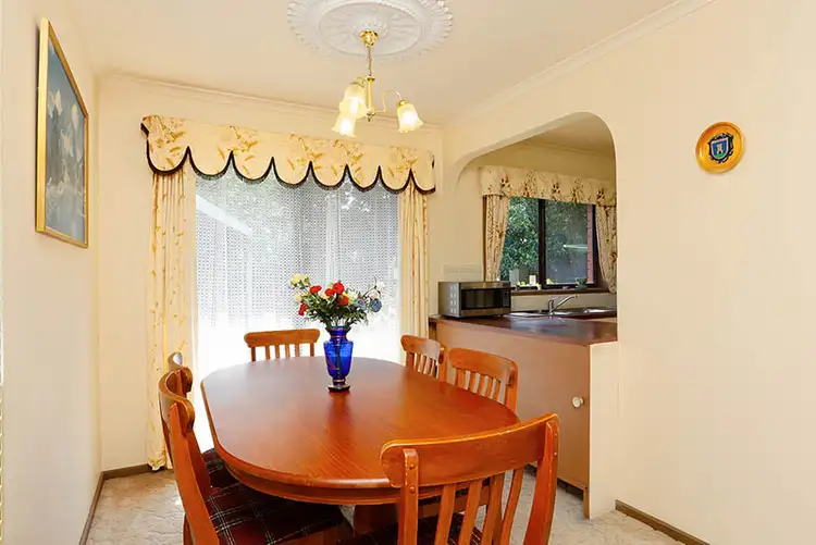 Fourth view of Homely house listing, 3 Fosters Court, Cranbourne North VIC 3977