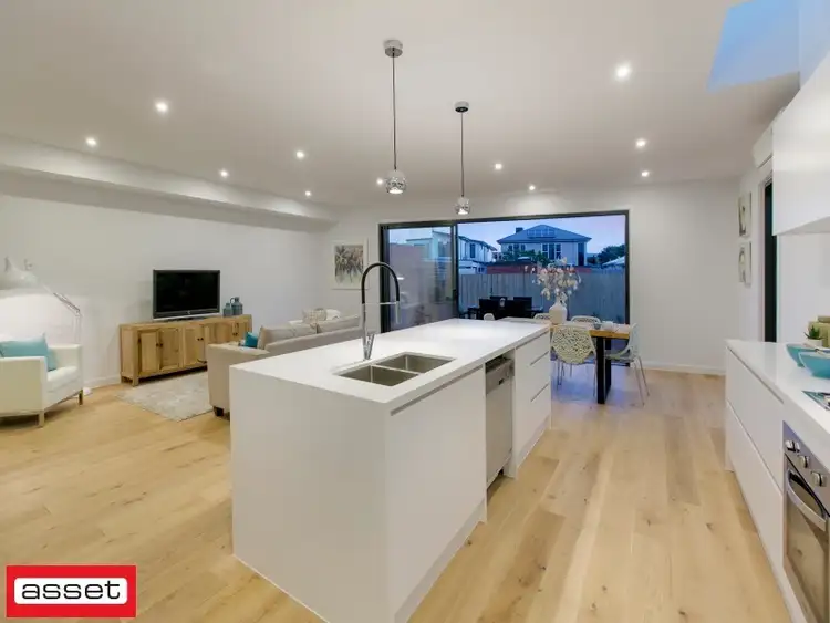 Fourth view of Homely townhouse listing, 1/6 Mernda Avenue, Bonbeach VIC 3196