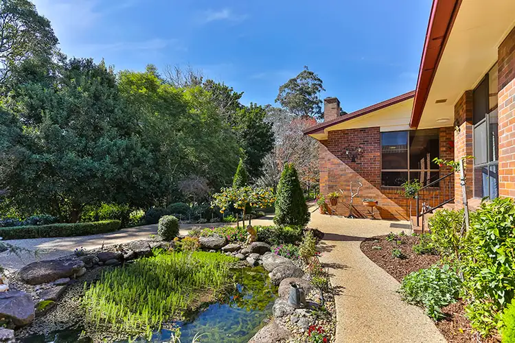 Second view of Homely house listing, 4 Hi-Winds Road, Blue Mountain Heights QLD 4350