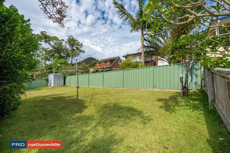 Fourth view of Homely house listing, 5 Essendene Road, Shoal Bay NSW 2315