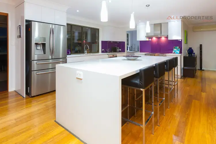 14 Alexander Court, Chambers Flat QLD 4133