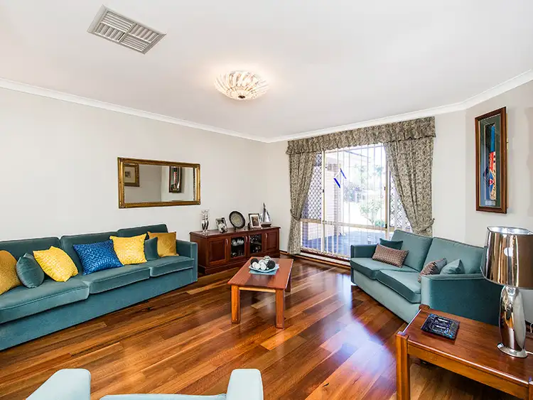 Seventh view of Homely house listing, 4 Jomar Court, Gosnells WA 6110