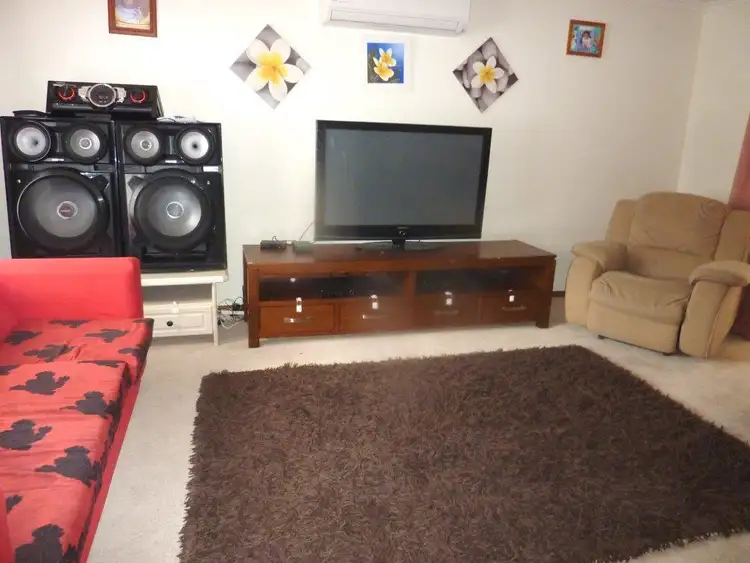 Second view of Homely house listing, 7 GEORGE CHUDLEIGH DRIVE, Hallam VIC 3803