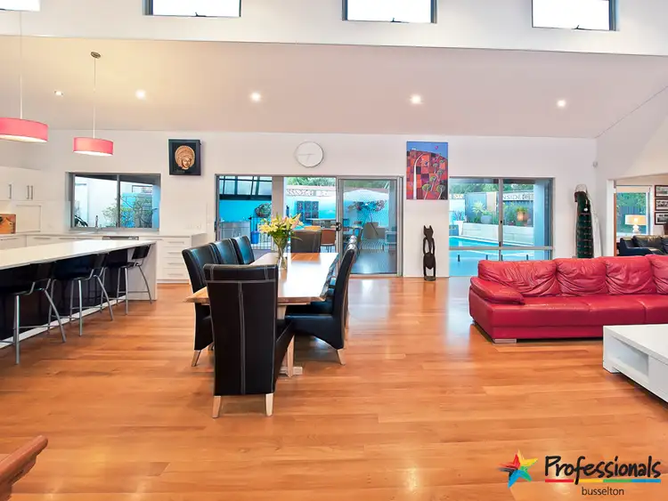 Fifth view of Homely house listing, 2 Beachgrove Place, Geographe WA 6280